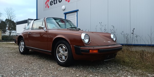 Porsche 911 Targa Bj. 1975 Chrommodell Bremen Classic Motorshow