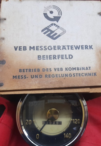 Tachometer 140 km/h Goldpunkt Wartburg Barkas Framo